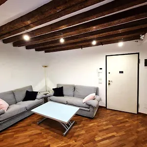 Magnifico Ristrutturato Milan